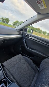 Skoda superb plug in hybrid 160kw - 17