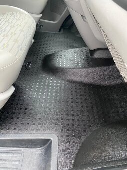 VW Transporter T5 2.0 103 kw 2011 - 17