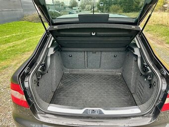 Škoda Superb 1.4 TSi, 2009, xenony, el.sed, DPH - 17