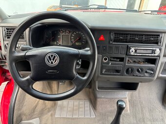 Volkswagen Multivan T4 2.5 TDI - 17