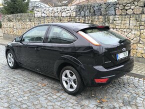Focus 1,6 16V - 17