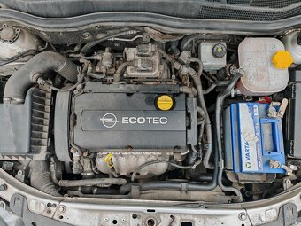 Opel Astra STK 9/2026 platná - 17