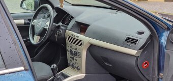 Opel Astra H 1.6 16V Kombi 2007 - 17