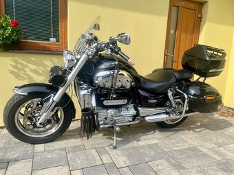 Triumph Rocket III - 17