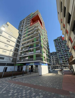 Pronájem bytu 2+kk, 57m² + terasa 22m2, ul. Nad Úžlabinou, P - 17