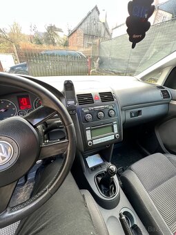 VW Touran 1T1 2004 - 17