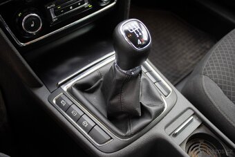 Škoda Superb Combi 2.0 TDI CR Ambition 4x4 - 17