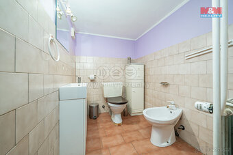 Prodej atypického bytu, 240 m², Jeseník, ul. Školní - 17