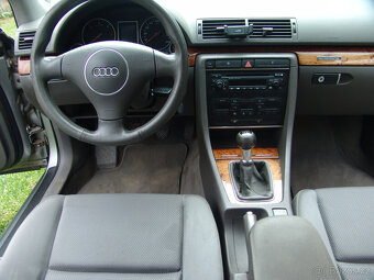 AUDI AVANT A4 1.9 TDi 96KW QATTRO - 17