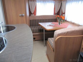 Prodám karavan Hobby 400 sf,r.v.2010 + mover + předstan. - 17