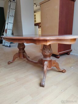 Obývací stěna, jídelní stůl, konferenční stolek - 17