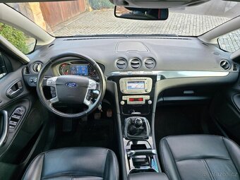 FORD SMAX 2.0TDCi TITANIUM rv2011 KŮŽE TZ PAMĚT ALU LED - 17