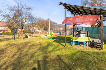 Prodej pozemku k bydlení, 1280 m², Cvikov, ul. Na Svahu - 17