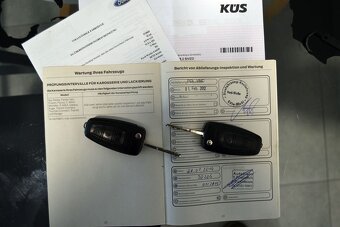 Ford S-Max 2.0 TDCI 103kW Trend+ 7míst - 17