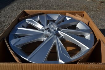 Škoda Fabia IV, VW Polo, S.Ibiza -17 Nové orig.Alu disky - 17