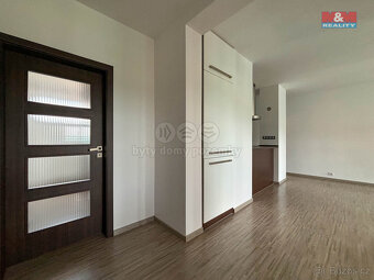 Pronájem bytu 4+kk, 99 m², Lovosice, ul. Osvoboditelů - 17