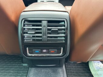 Volkswagen Passat B8 kombi, 2.0 TDI, DSG, verze bez Ad blue - 17