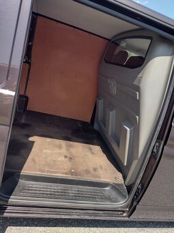 Volkswagen Transporter T5 2.0TDI - DSG - 17