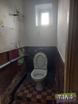 Prodej podílu o velikosti 1/2 - Zemědělská usedlost v Českém - 17