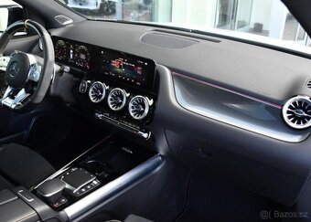 Mercedes-Benz GLA 45S AMG 4MATIC+PANO - 17