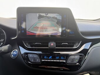 Toyota C-HR, 1,8 Hybrid, 1.maj, ČR, Servis, TOP - 17
