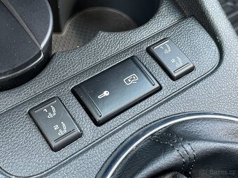 Škoda Roomster 1.2 TSI Style - 17