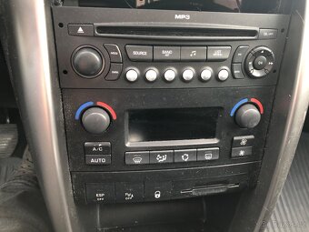 Peugeot 207, SW 1.6i 88kW edice JBL - 17