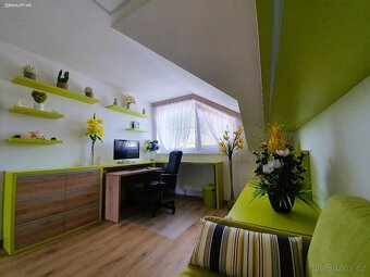 ++ VYBAVENÝ RODINNÝ DŮM 4+1 TROUBSKO ++ - 17