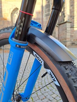 NOVÝ nejetý Santa Cruz Blur C / Rock Shox SID / Sram GX / ve - 17