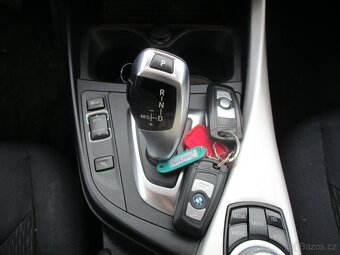 BMW 116d JOY 85kw Automat GPS 04/2014 - 17