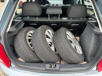 Škoda Fabia 1,4 55 KW KM STK SK - 17
