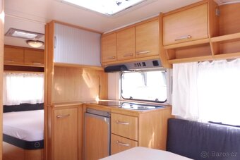 KNAUS SUDWIND 450 TF R.V. 2001 Stanová předsíń - 17