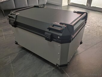 Univerzální hliníkový moto kufr 45L, 55L , 65L (Topcase) - 17
