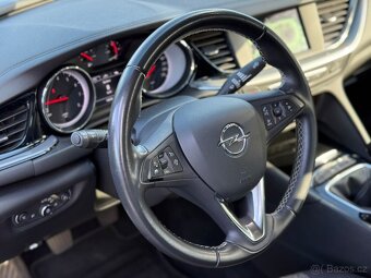 Opel Insignia 1.5Turbo 121kw (119.000km) TOP STAV - 17