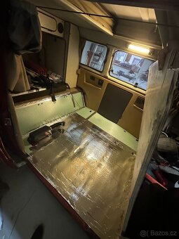 Volkswagen VW T3 Multivan Westfalia 1.9 TD (AAZ) - 17