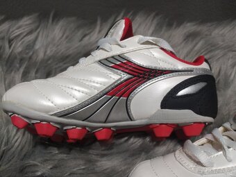 Dětské kopačky (Puma EUR 28) a (Diadora EUR 29) - 17