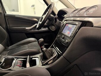 Ford Galaxy,  2.2 TDCi TITANIUM/7 MÍST/GPS - 17