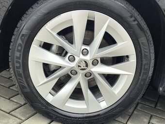 Škoda Octavia 2,0 TDi 85kW Style ČR 1.maj CR 6M/T Style Pake - 17