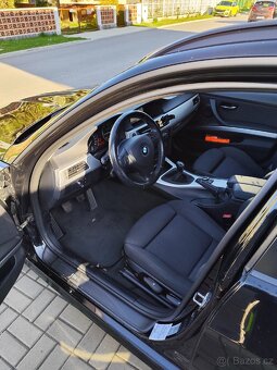 BMW řada 3, 320 D, Xenony - 17