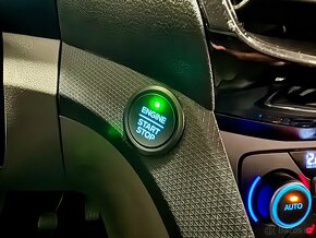 Ford Grand Tourneo Connect 1.5 TDCI TITANIUM PANORAMA 1 MAJ - 17