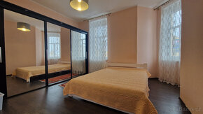 Prodej rodinného domu 360 m², Praha 10 - Uhříněves - 17