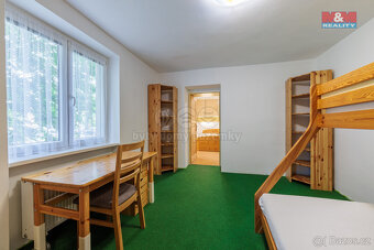 Prodej bytu 3+1, 86 m², Ostrov, ul. Krušnohorská - 17