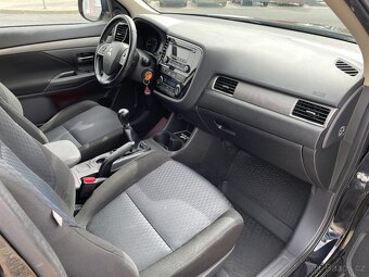 Mitsubishi Outlander 2.0i 16V/110kW - 17