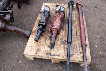 Zetor 12045 12145 16145 přední náprava spojka kardan - 17