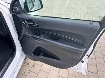Dodge Durango 2021, 3.6iV6 AWD, 7míst - 17