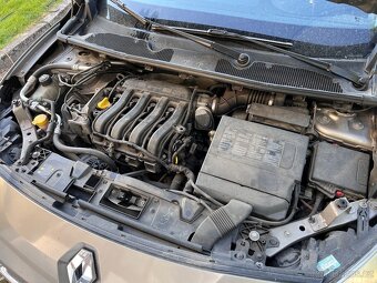 Renault Fluence 1.6 81kW 2011 Limited - 17