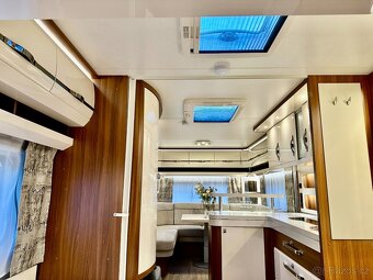 HOBBY 560 CFE EXCELENT, 2020, Mover, markýza, TOP - 17