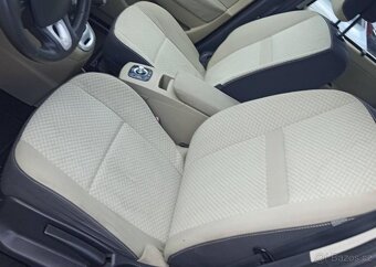Renault Scénic 1.6 16v Kima, navi benzín manuál 81 kw - 17
