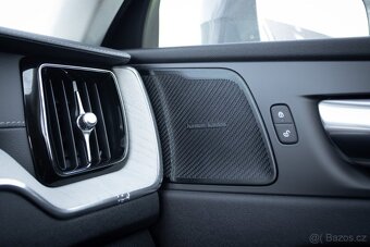 Volvo XC60 D60 140kw Inscription / AJ NA SPLÁTKY / - 17