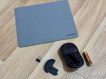 LOGI bezdrátová myš - perfektní stav - 17